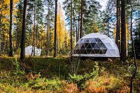 Igloo Glamping vid LakeLand Camp Imatra