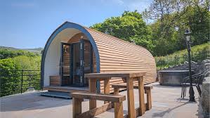 TRE STREAMS GLAMPING    Recensioner och Bilder