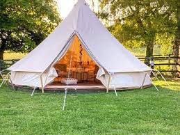Fältutsikt Lyxglamping Alton Hampshire